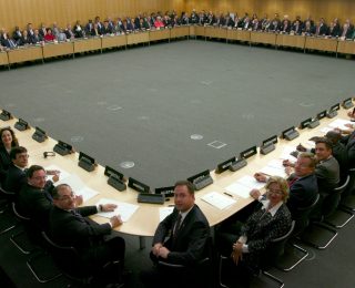 Signature d’une convention multilatérale pour la mise en œuvre des mesures relatives aux conventions fiscales pour prévenir le BEPS